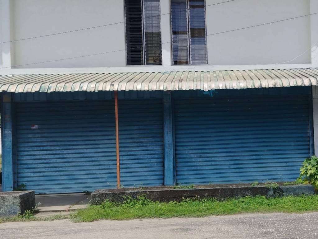 Local comercial en La Piedad - La Mora, Cabudare - 1