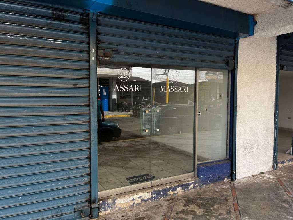 Local comercial en Catedral, Valencia - 1