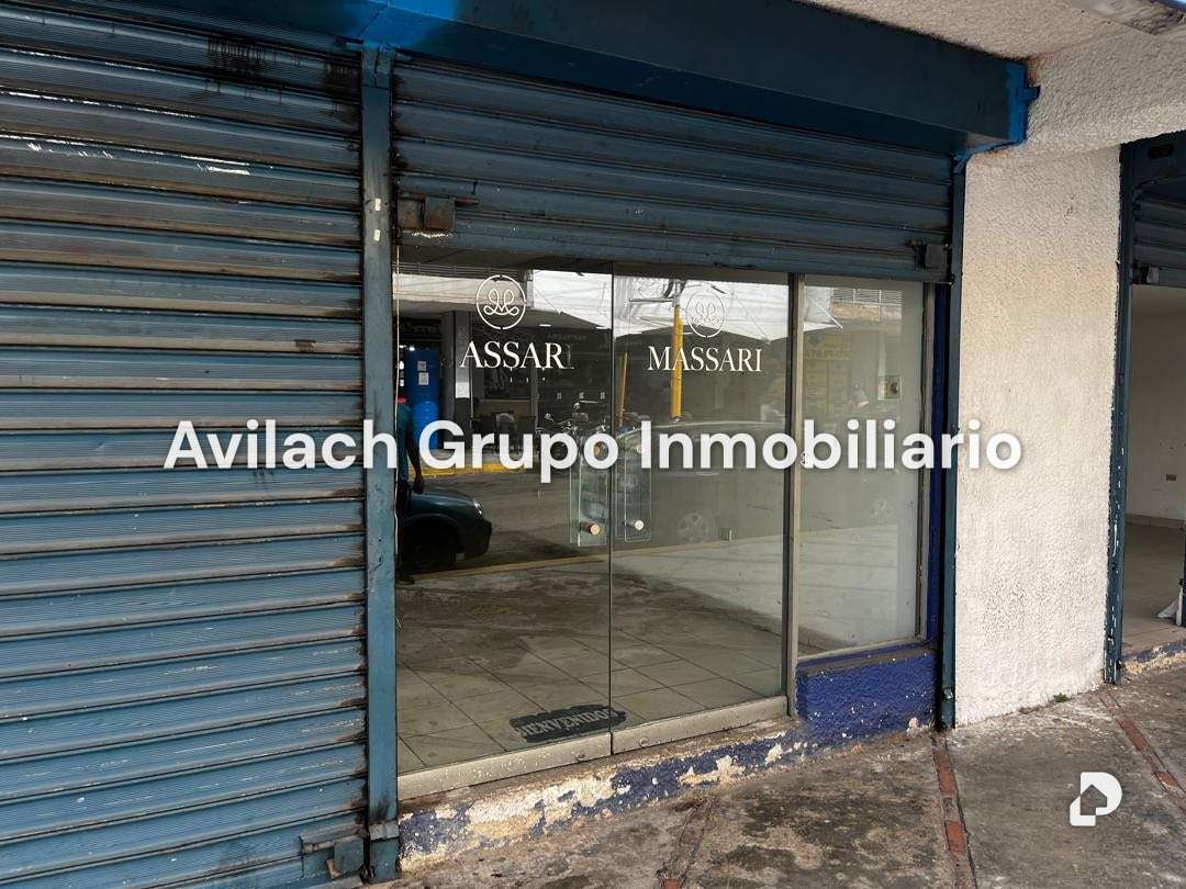 Local comercial en Catedral, Valencia – 1