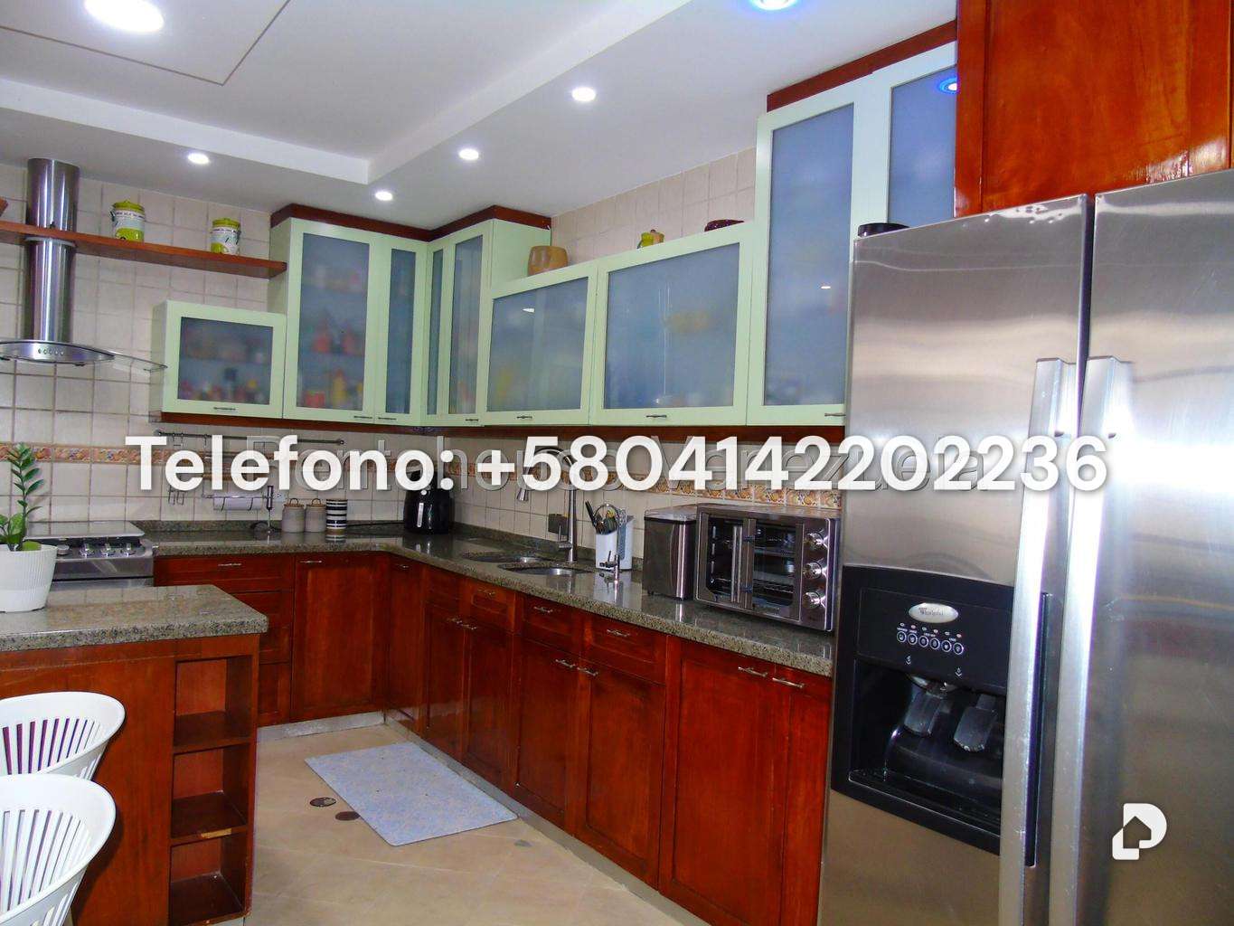 Casa en Altamira, Caracas – 33