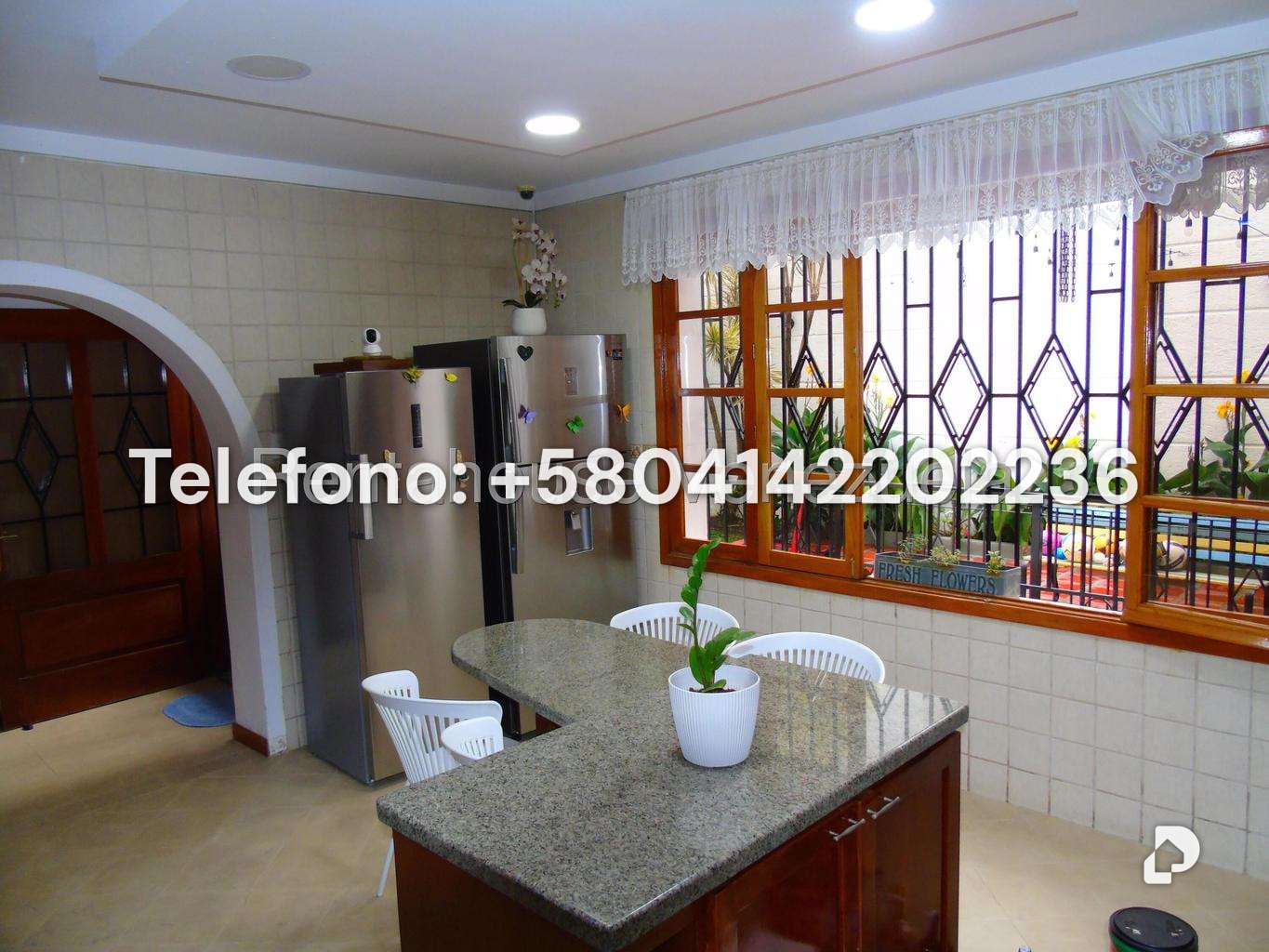 Casa en Altamira, Caracas – 36