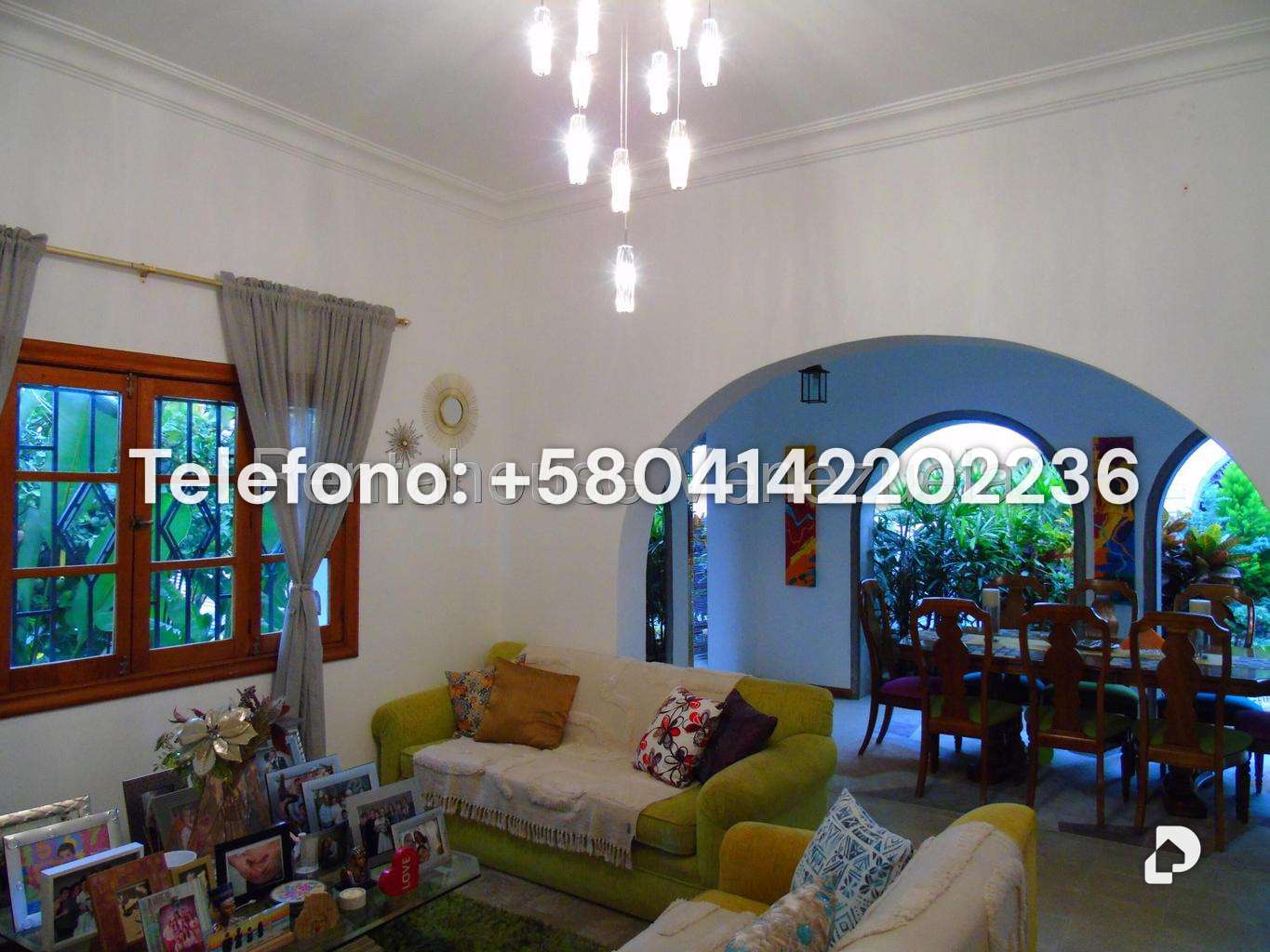 Casa en Altamira, Caracas – 8
