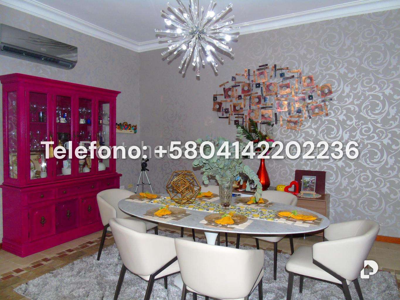Casa en Altamira, Caracas – 16