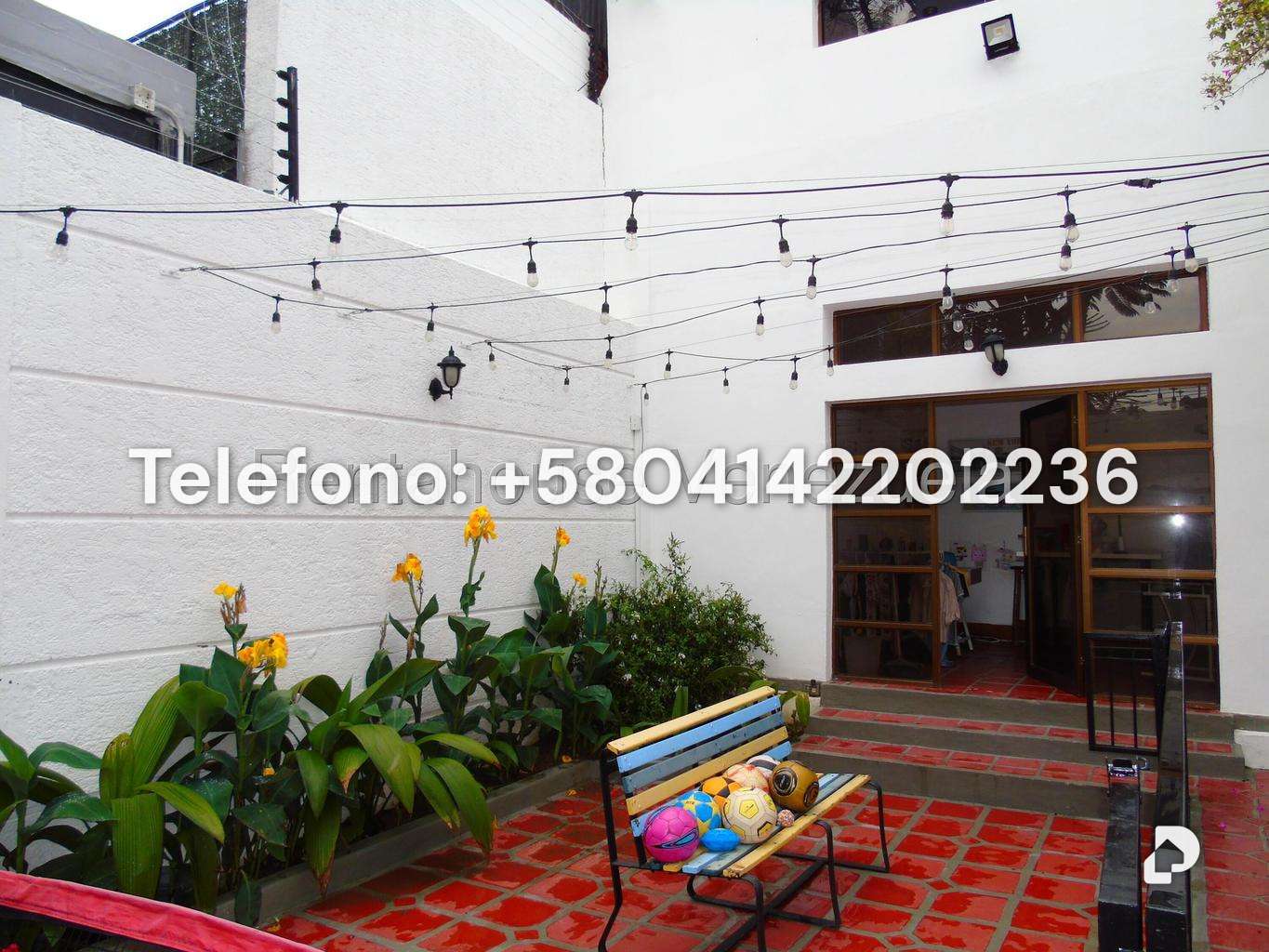 Casa en Altamira, Caracas – 43