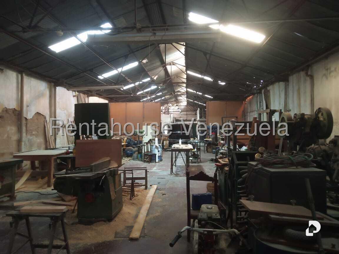 Local comercial en Puente Hierro, Caracas – 5