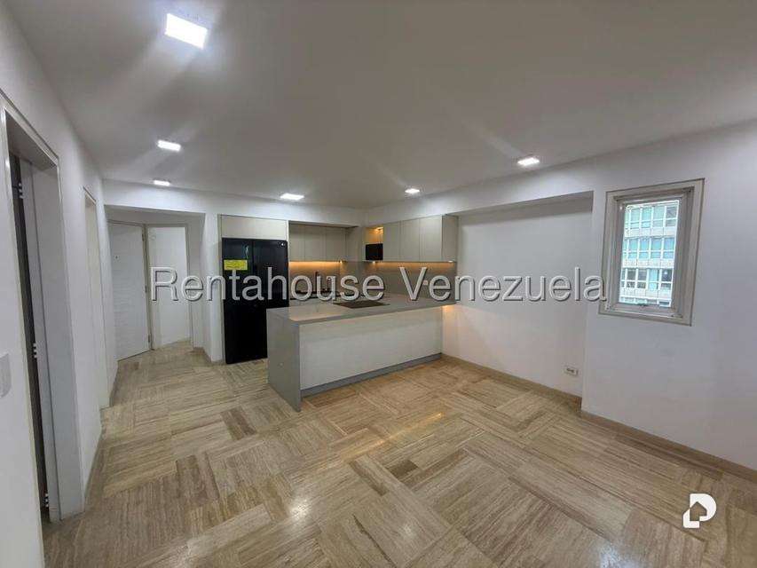 Apartamento en El Rosal, Caracas – 9