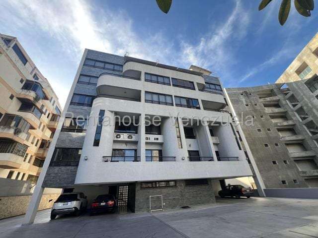 Apartamento en Las Mercedes, Caracas - 1