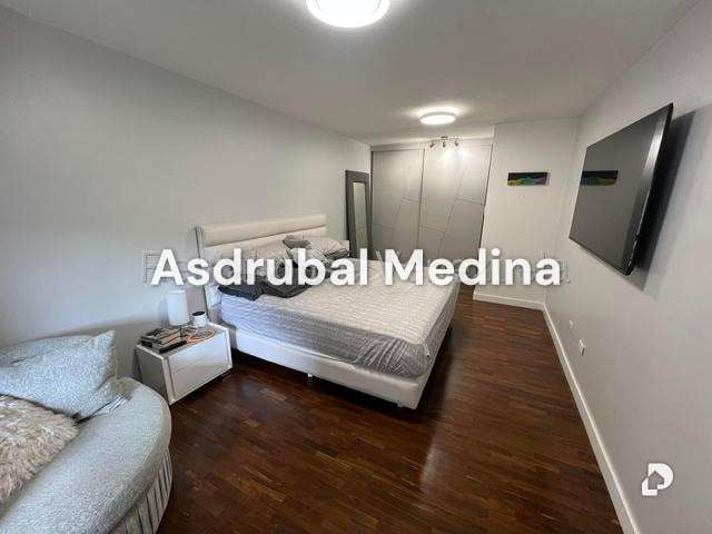 Apartamento en Las Mercedes, Caracas – 12