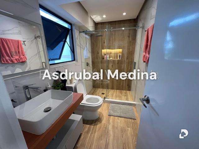 Apartamento en Las Mercedes, Caracas – 10