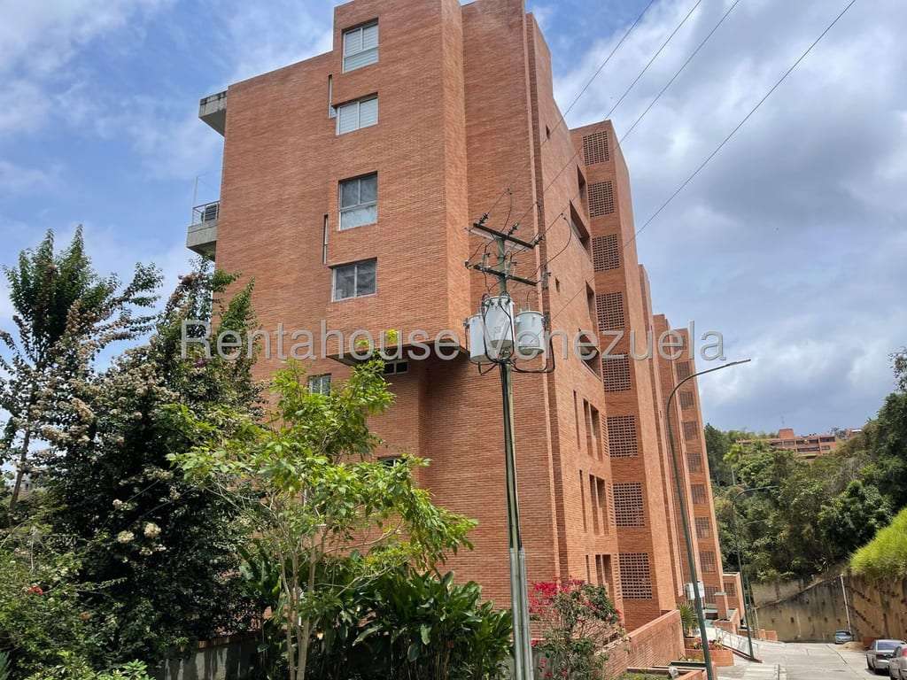 Apartment in Alto Hatillo, Caracas - 1