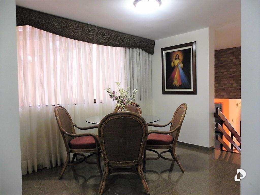 Casa en Prados Del Este, Caracas – 24