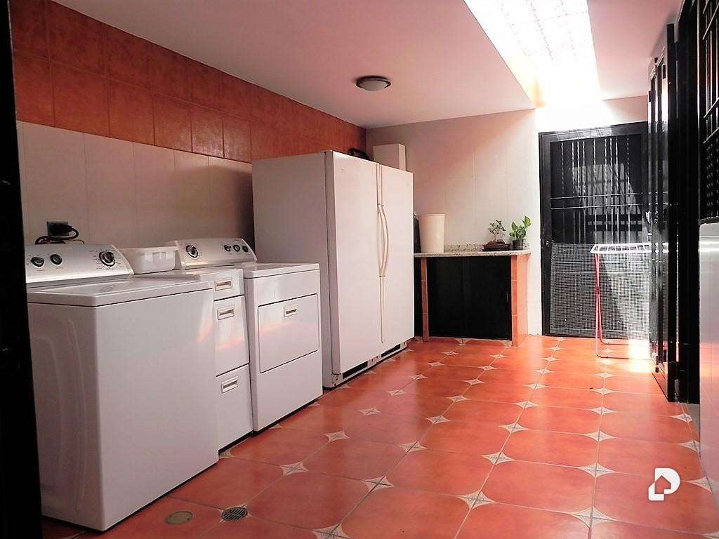 Casa en Prados Del Este, Caracas – 21