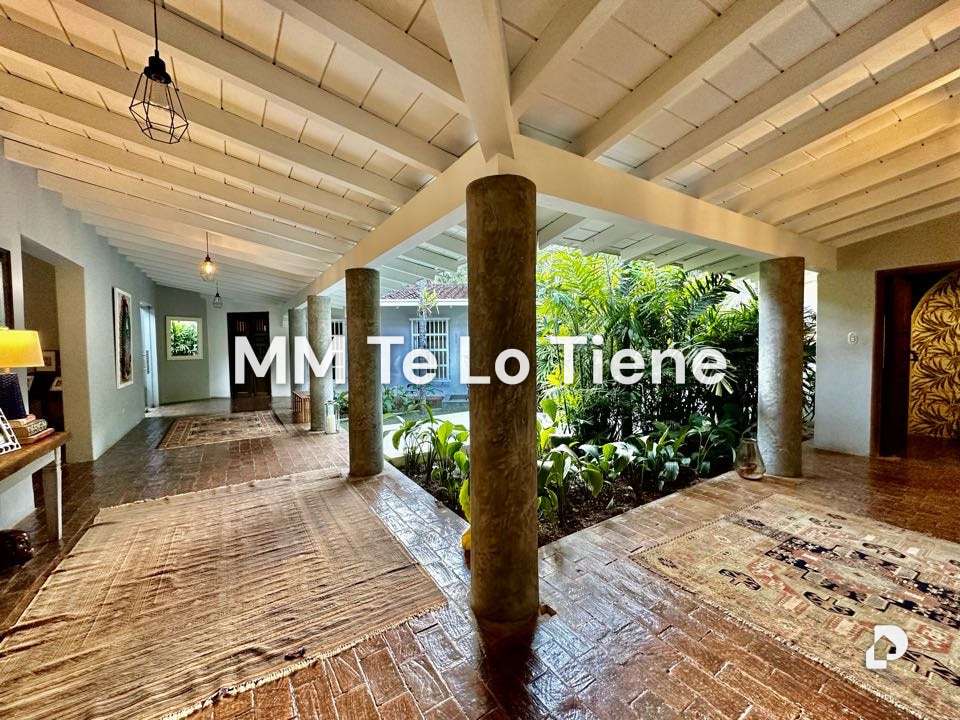 House in Cerro Verde, Caracas – 2