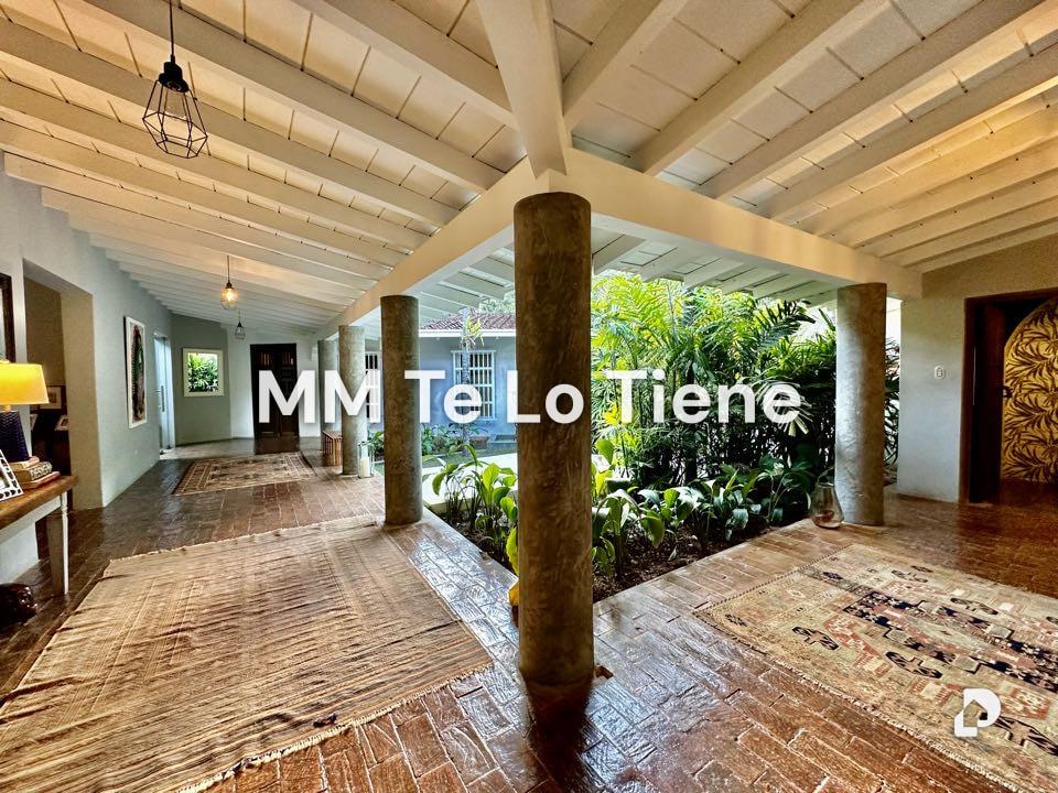 House in Cerro Verde, Caracas – 2
