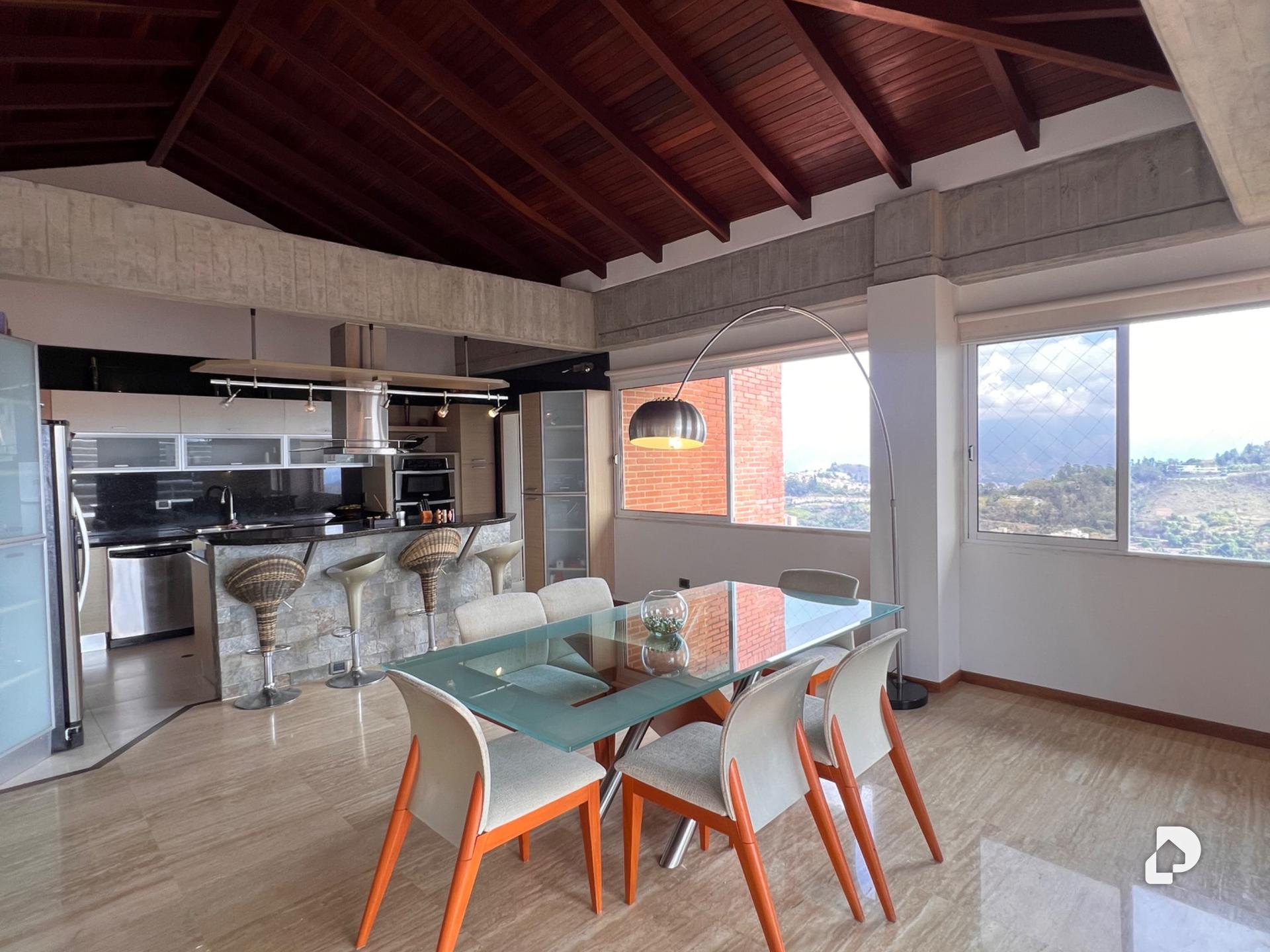 Apartamento en Oripoto, Caracas – 2