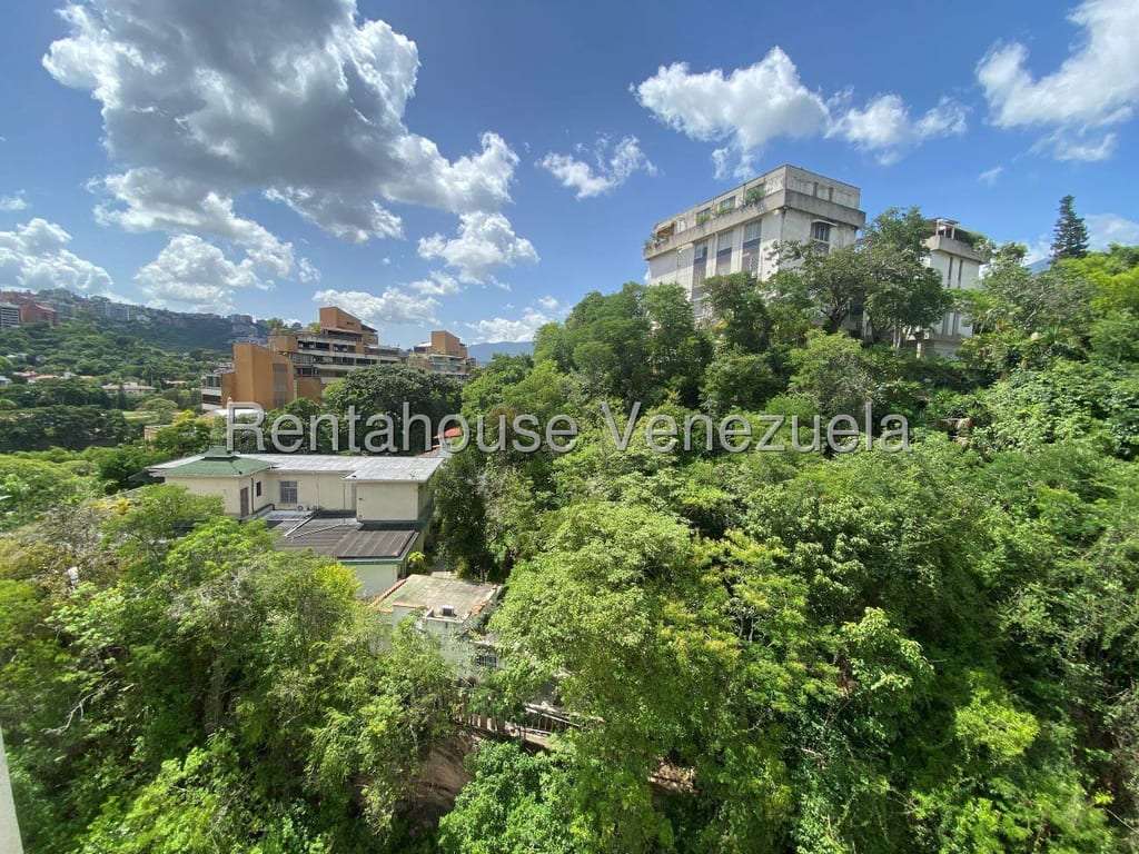 Apartamento en Santa Rosa de Lima, Caracas