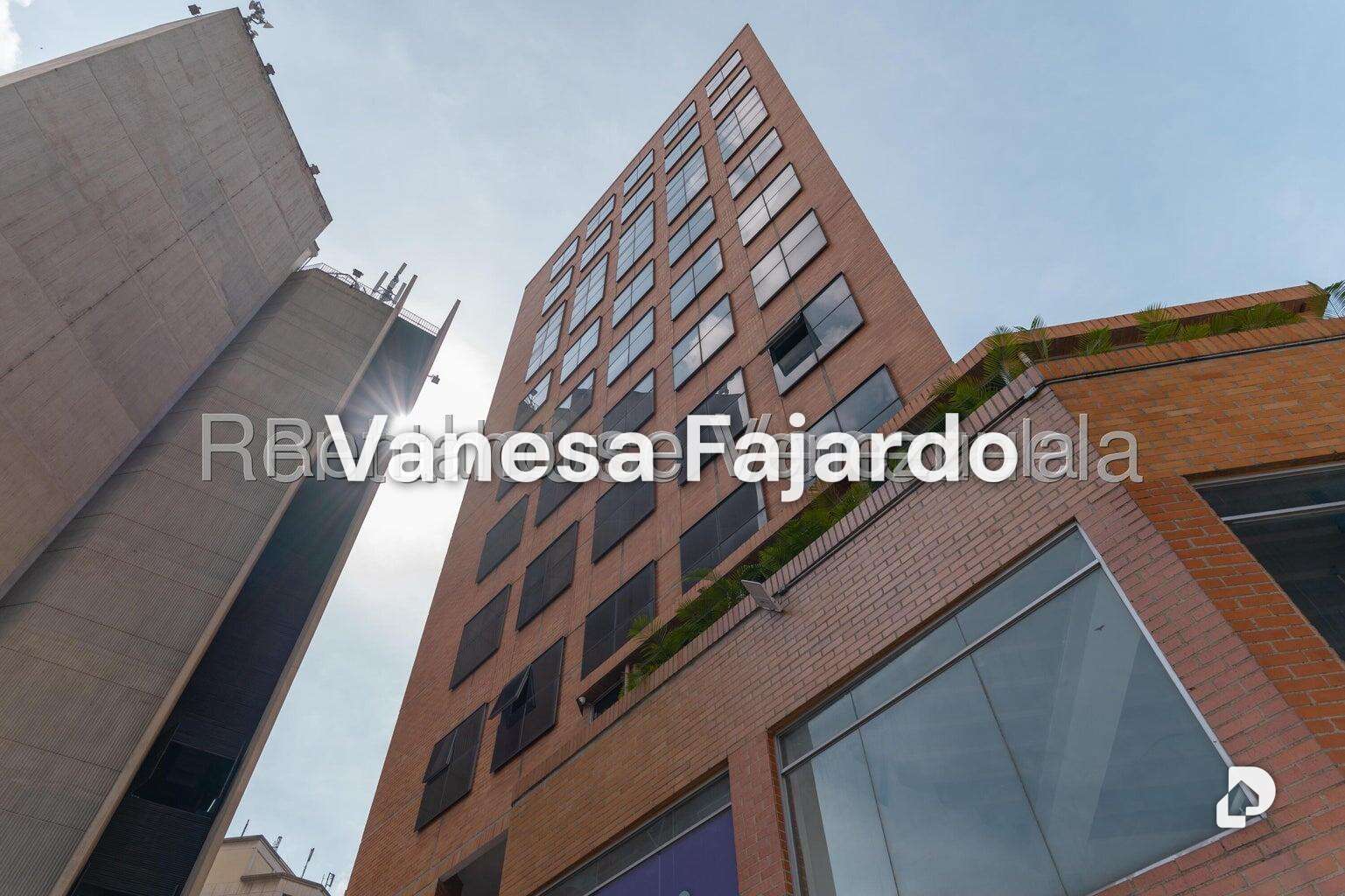 Local comercial en El Rosal, Caracas – 17