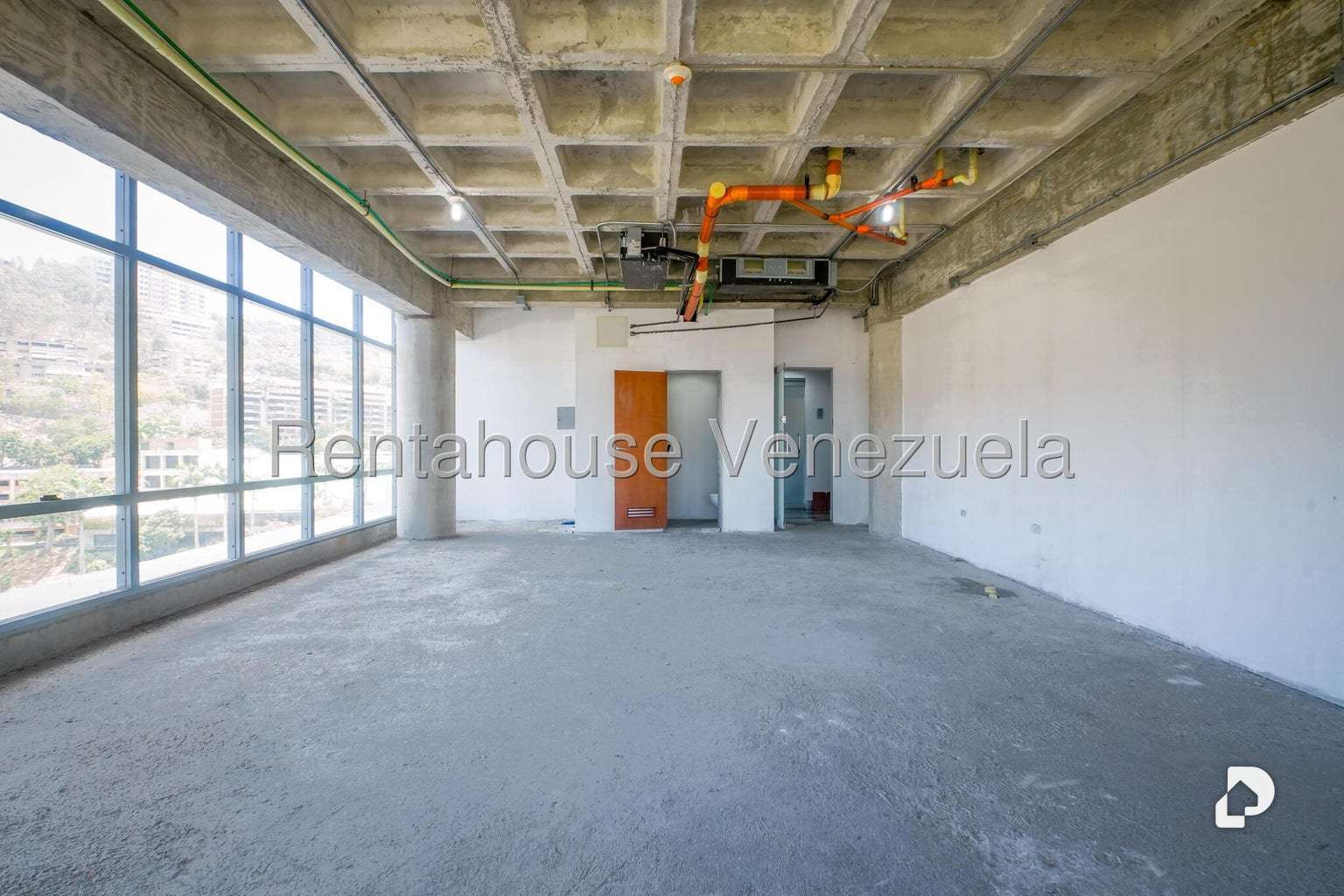 Local comercial en La Trinidad, Caracas – 6