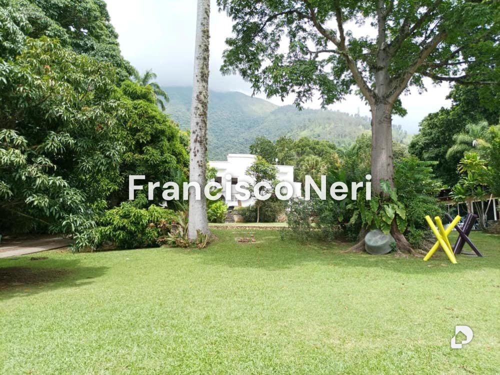Terreno en Los Chorros, Caracas – 1