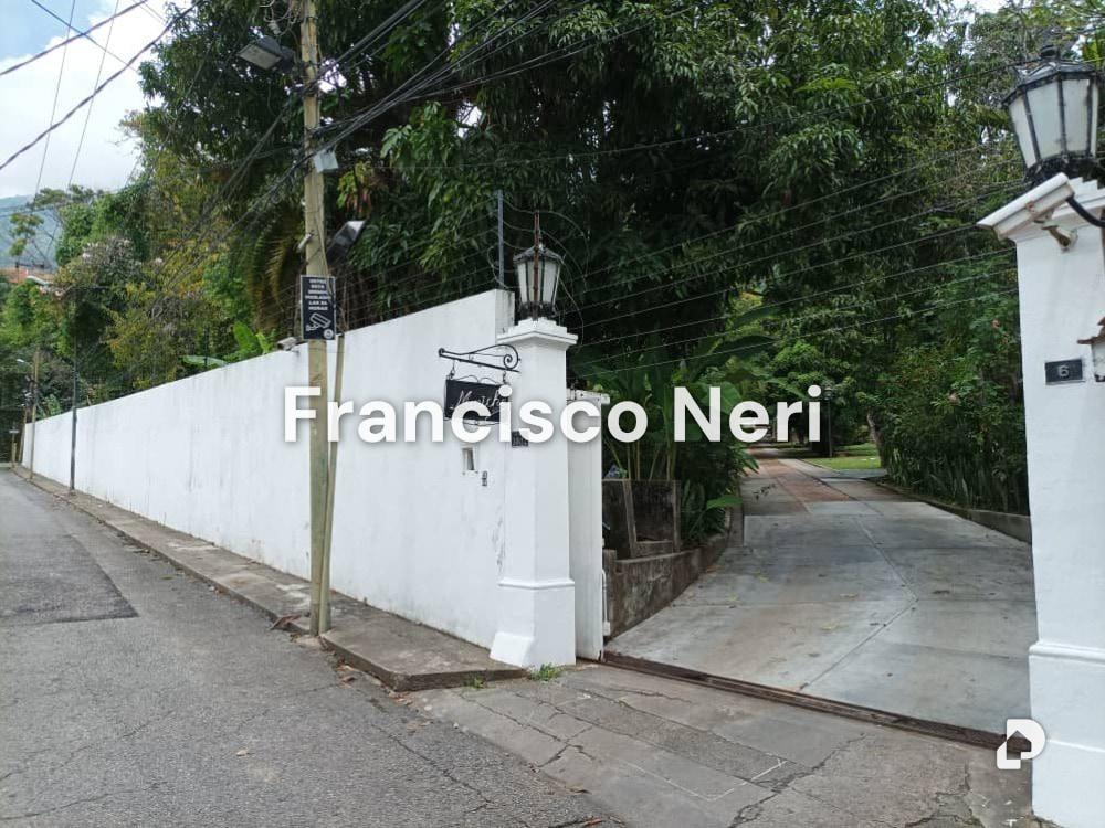 Terreno en Los Chorros, Caracas – 2