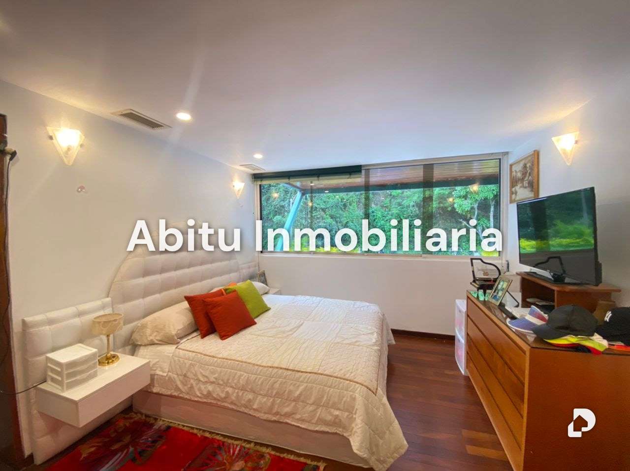 Casa en Colinas de Santa Mónica, Caracas – 8