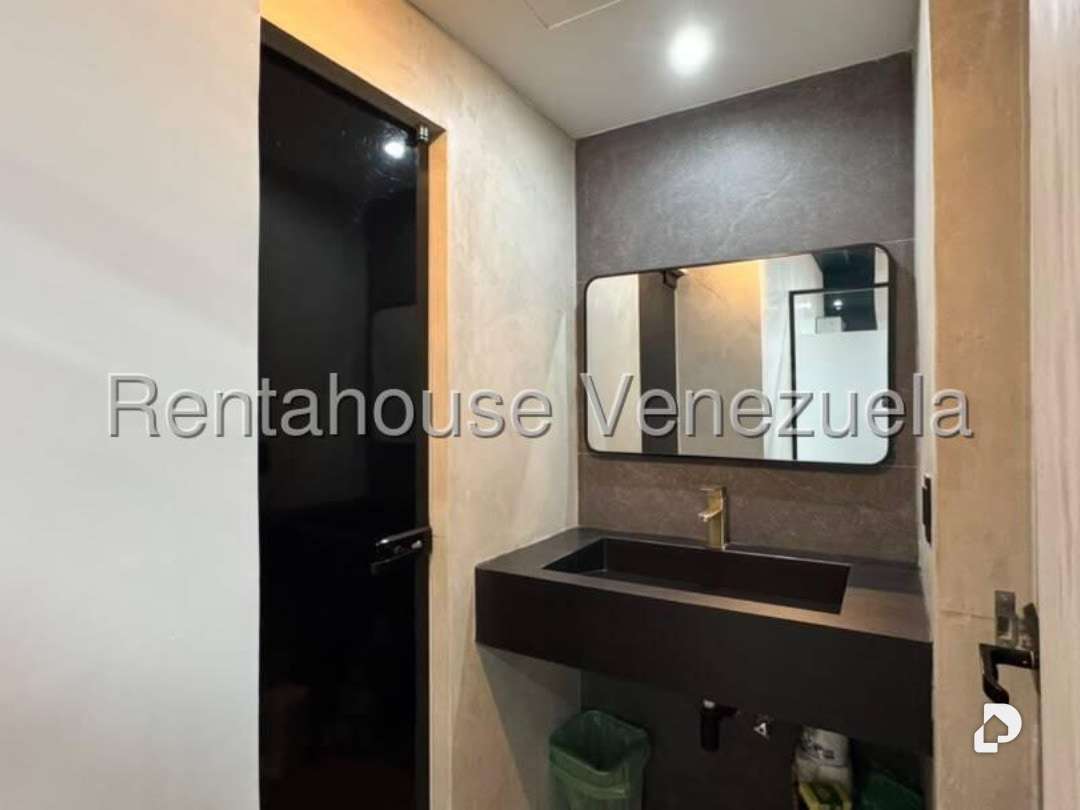 Oficina en Sebucan, Caracas – 11