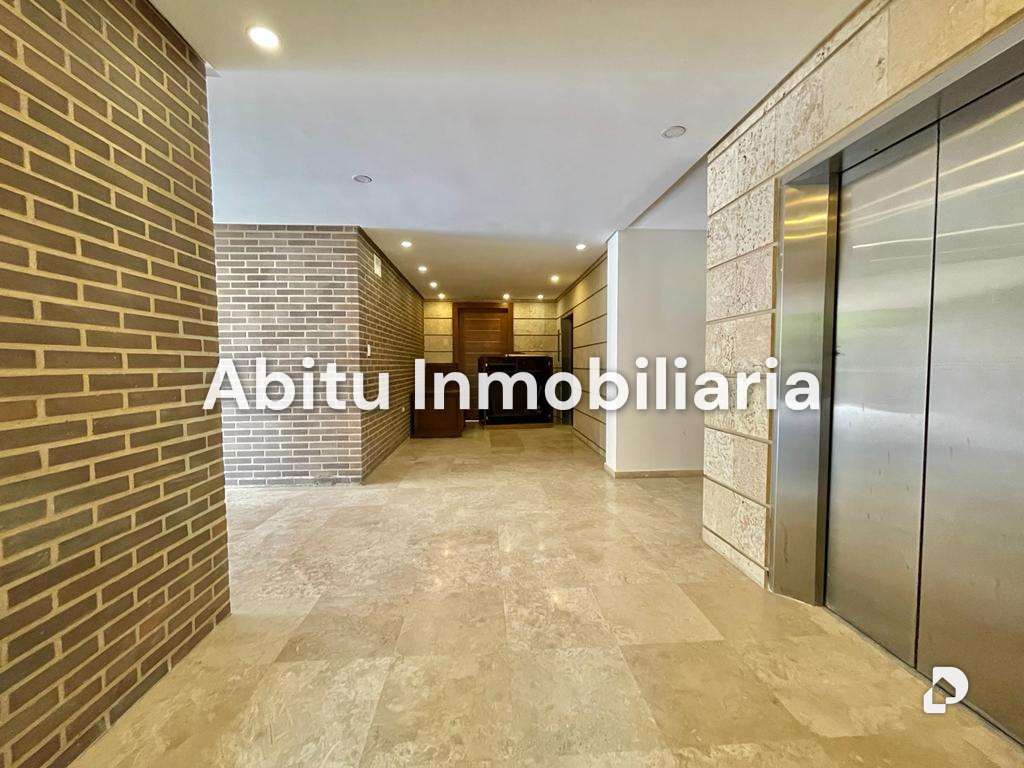 Apartamento en Altamira, Caracas – 4