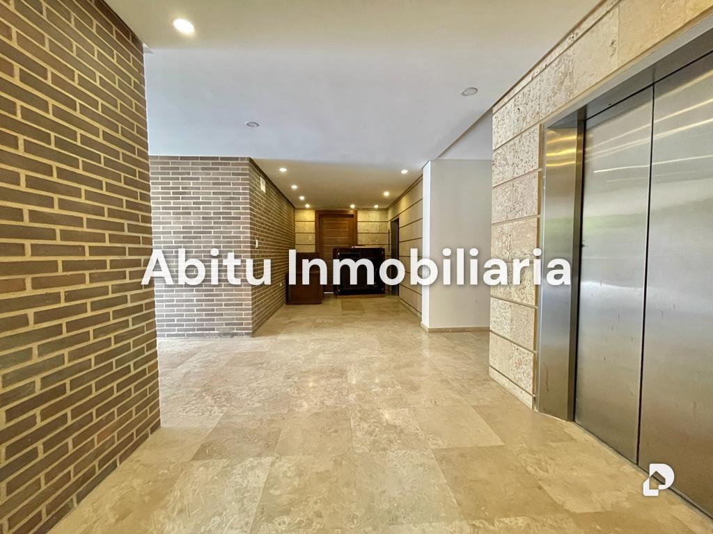 Apartamento en Altamira, Caracas – 4