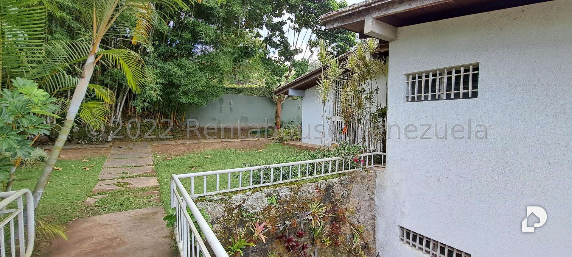 House in Alto Hatillo, Caracas – 29