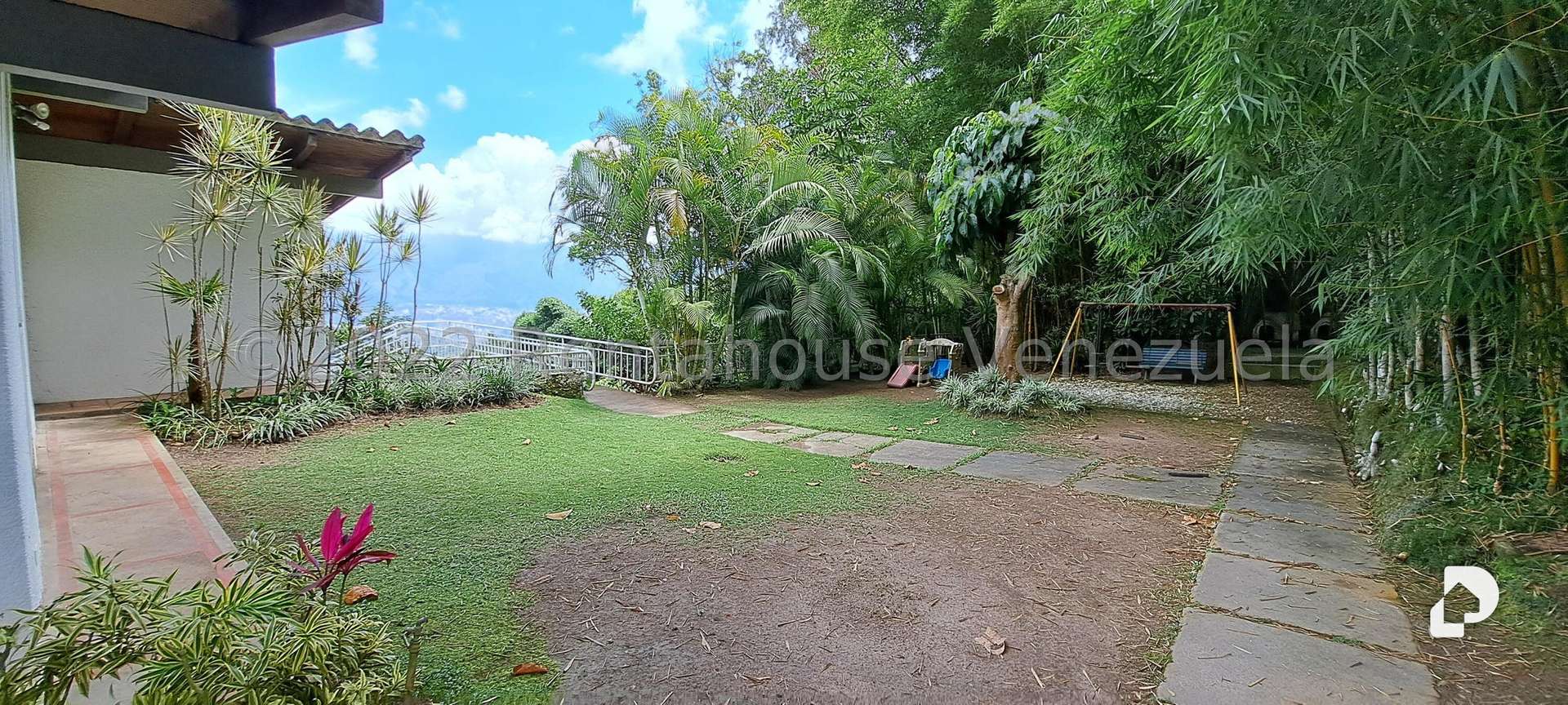 House in Alto Hatillo, Caracas – 17