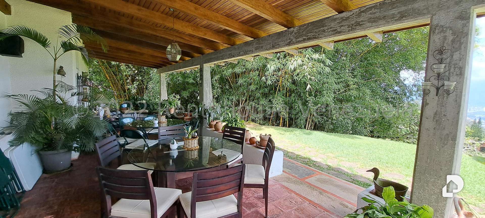 House in Alto Hatillo, Caracas – 21
