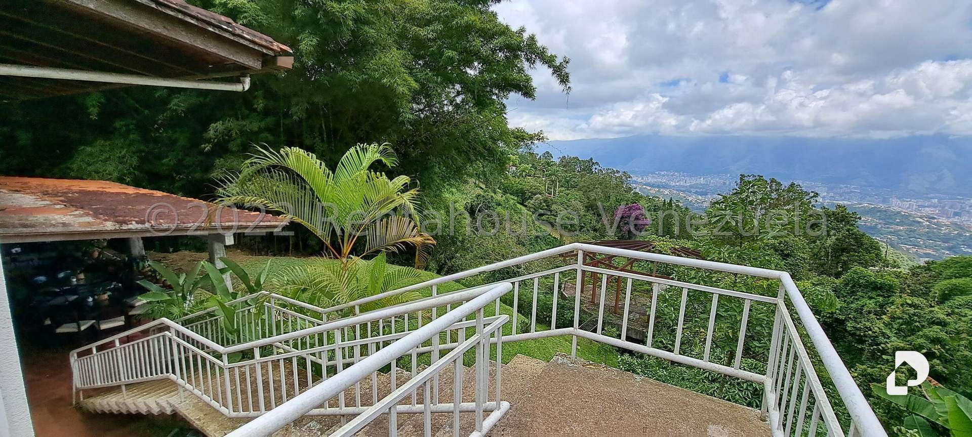 House in Alto Hatillo, Caracas – 28