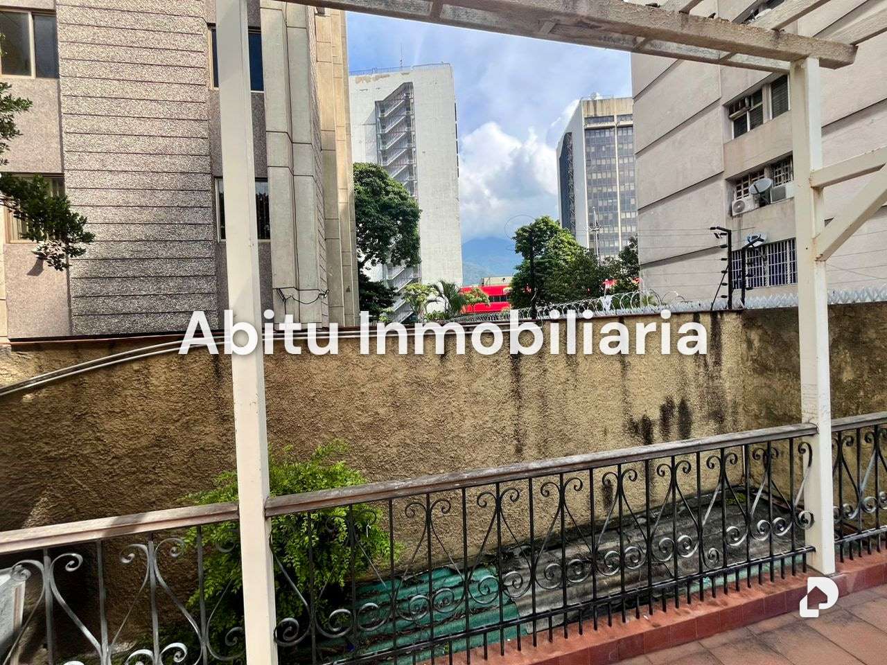 Casa en Sabana Grande, Caracas – 16