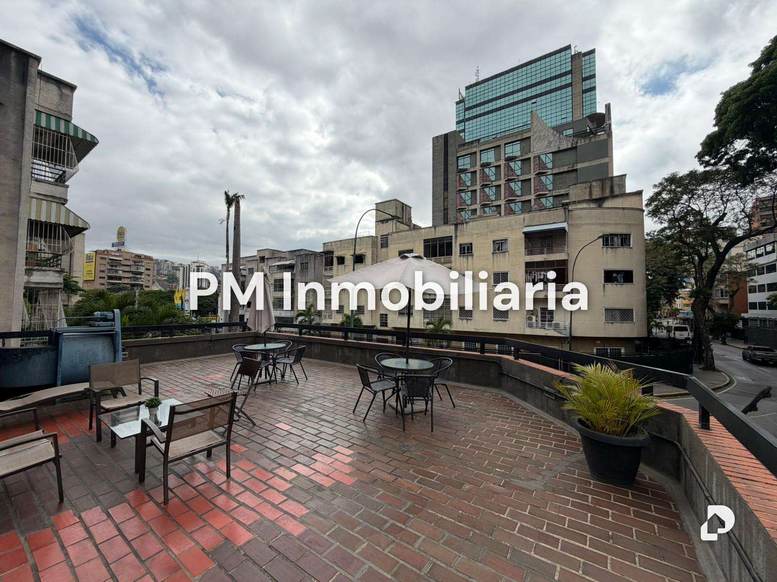 Building in Chacaito, Caracas – 14