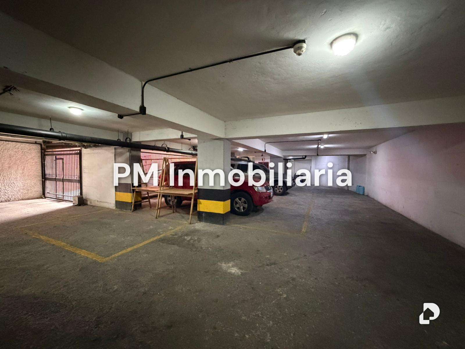 Building in Chacaito, Caracas – 21