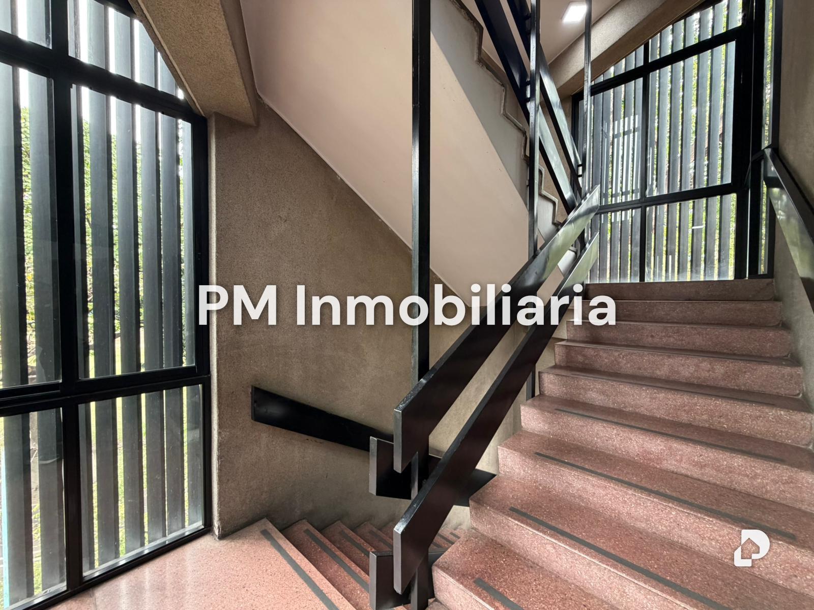 Building in Chacaito, Caracas – 4