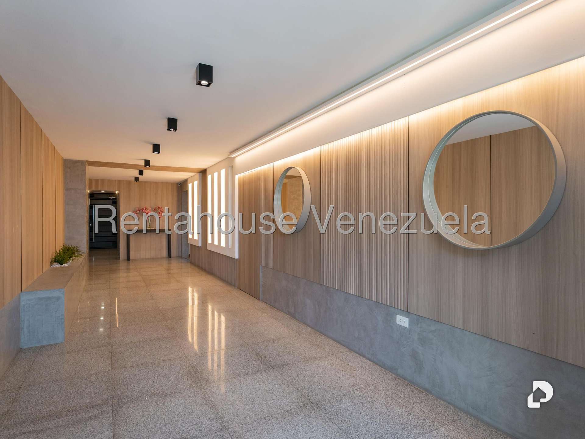 Apartamento en Colinas de La Tahona, Caracas – 1