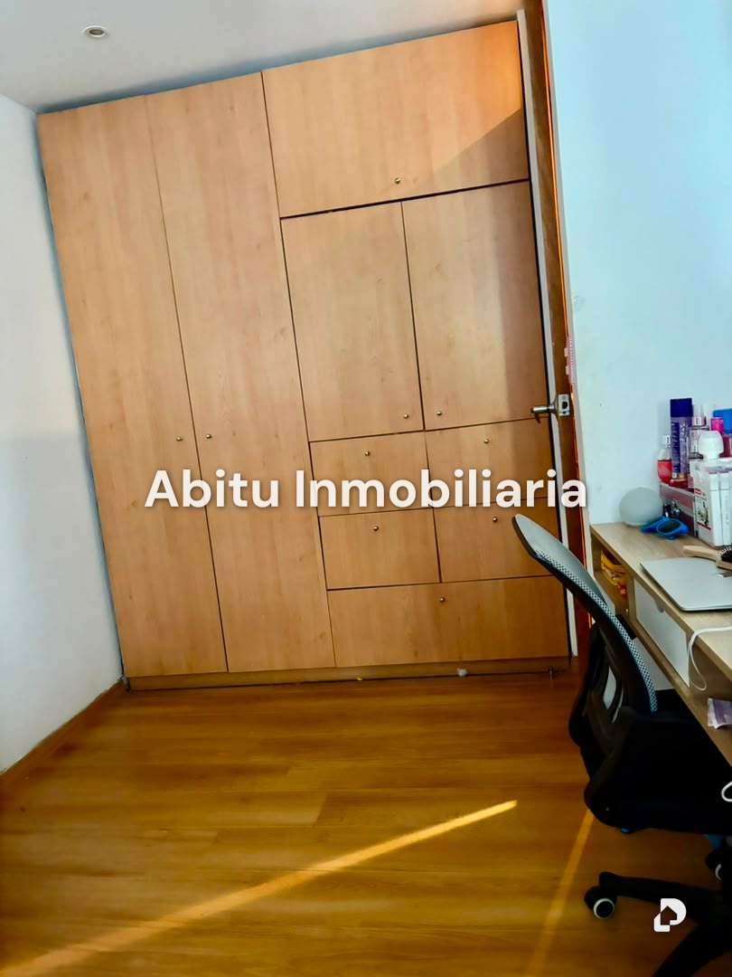Apartamento en Oripoto, Caracas – 11