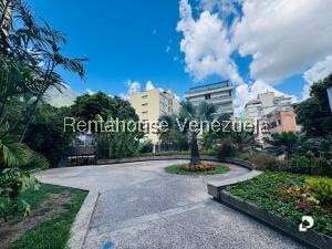 Apartamento en Los Palos Grandes, Caracas – 2