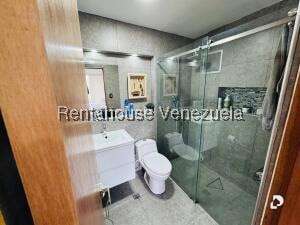 Apartamento en Los Palos Grandes, Caracas – 7