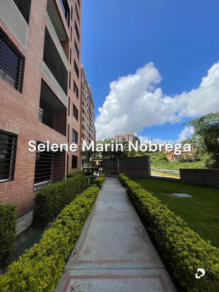 Apartamento en Colinas de La Tahona, Caracas – 2