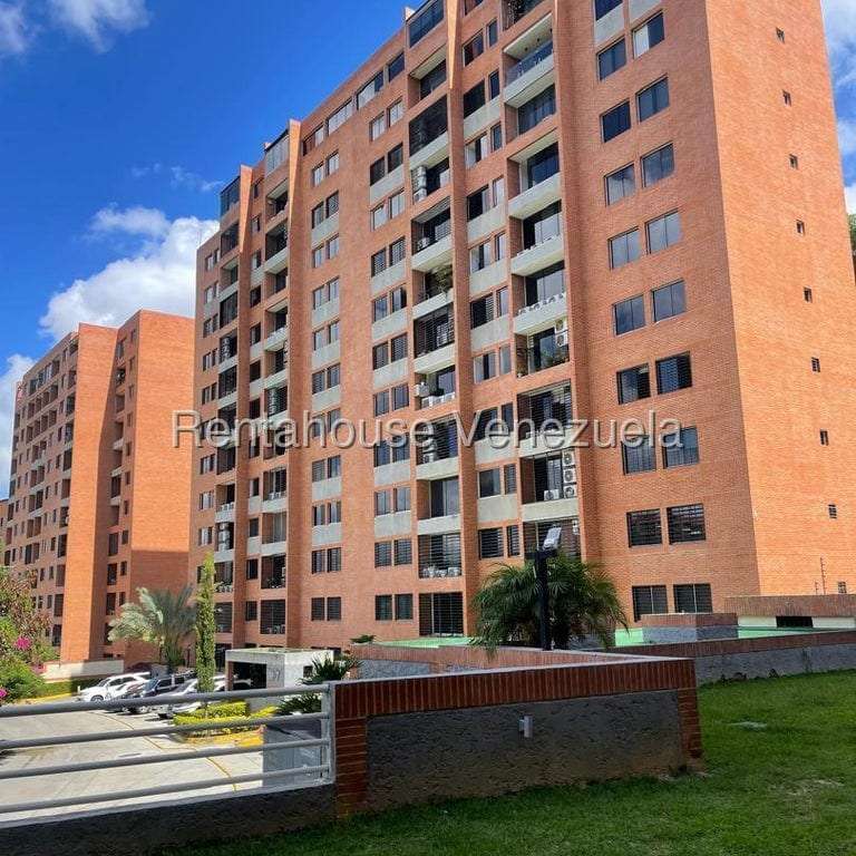 Apartamento en Colinas de La Tahona, Caracas - 1