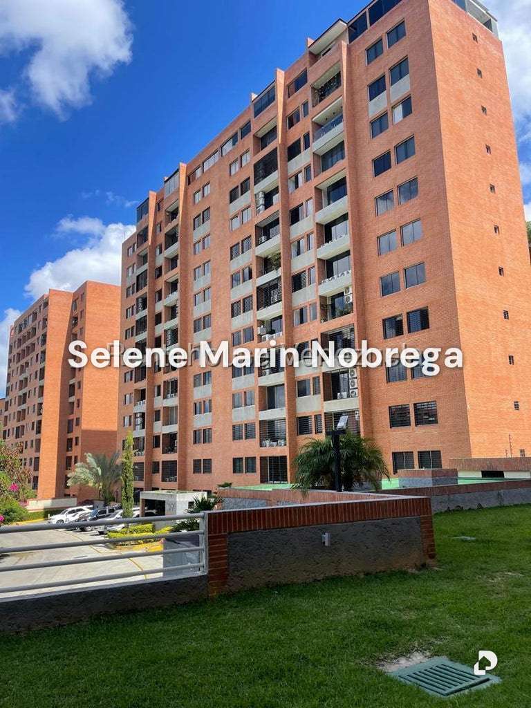 Apartamento en Colinas de La Tahona, Caracas – 1