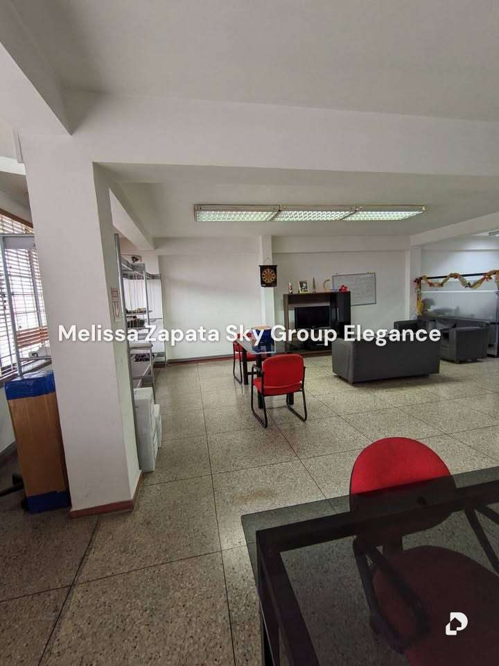 Edificio en Av. Libertador, Barquisimeto – 29
