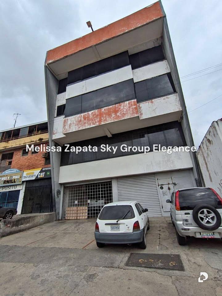 Edificio en Av. Libertador, Barquisimeto – 1