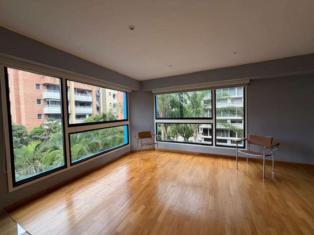 Apartamento en Campo Alegre, Caracas - 1