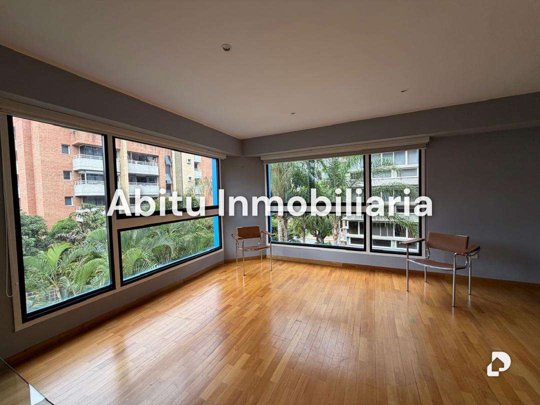Apartamento en Campo Alegre, Caracas – 1