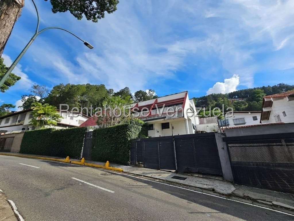 Casa en Alto Prado, Caracas - 1