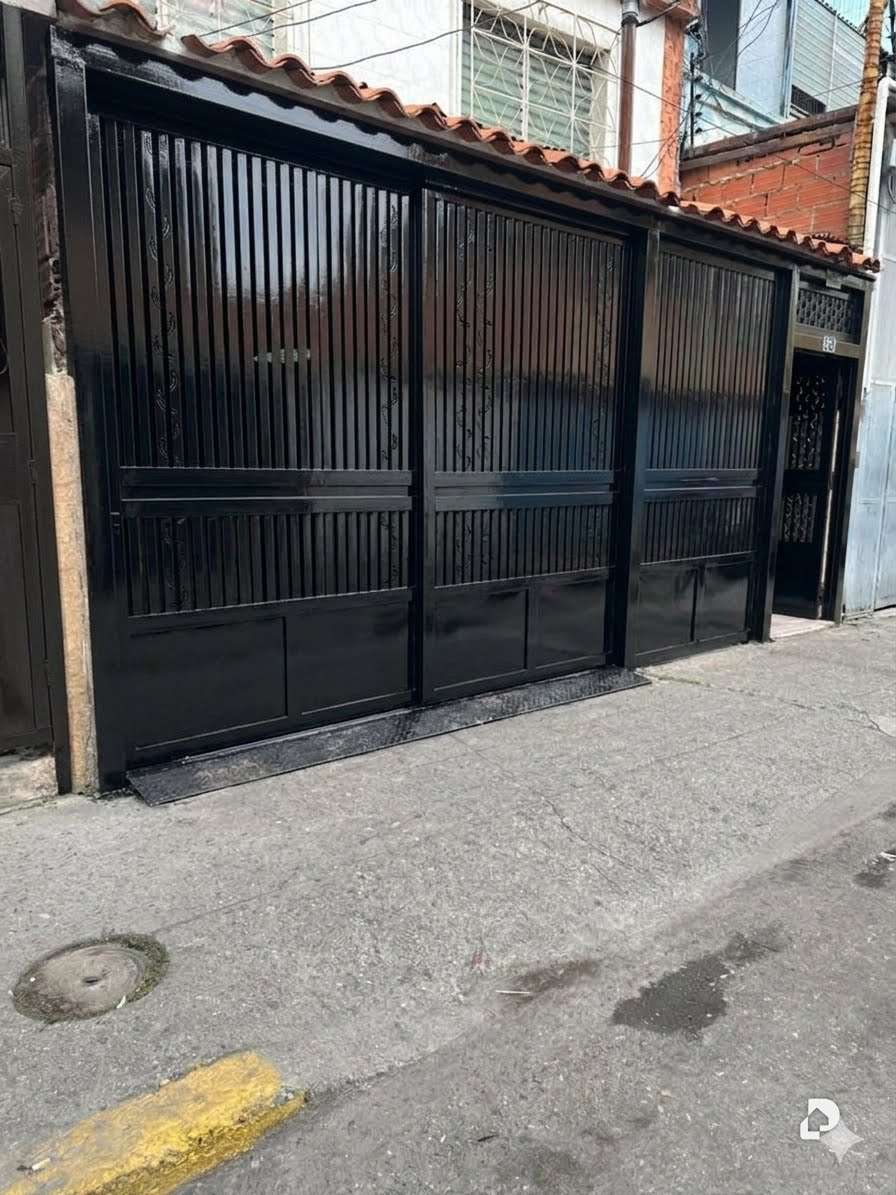 Local comercial en El Cementerio, Caracas – 10