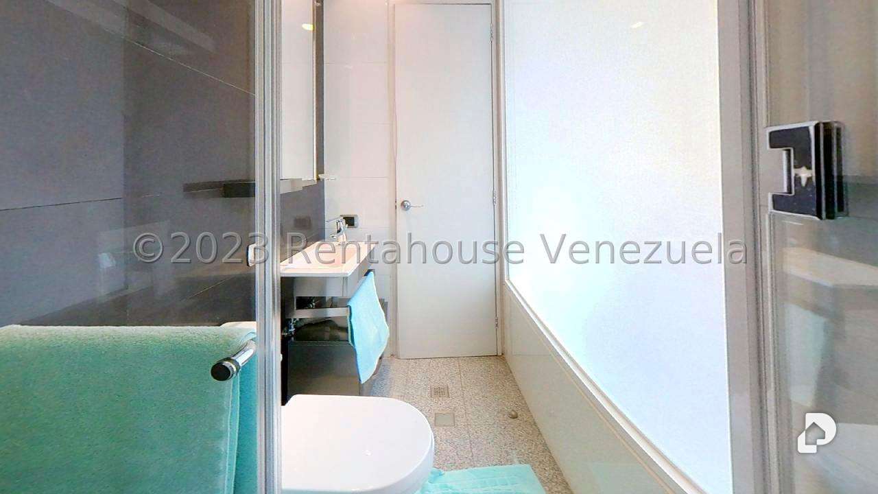 Casa en Valle Arriba, Caracas – 14